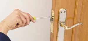 Affordable Locksmith Services Manassas, VA 703-445-3563 Affordable Locksmith Services Manassas, VA 703-445-3563 - trunk-unlock-01